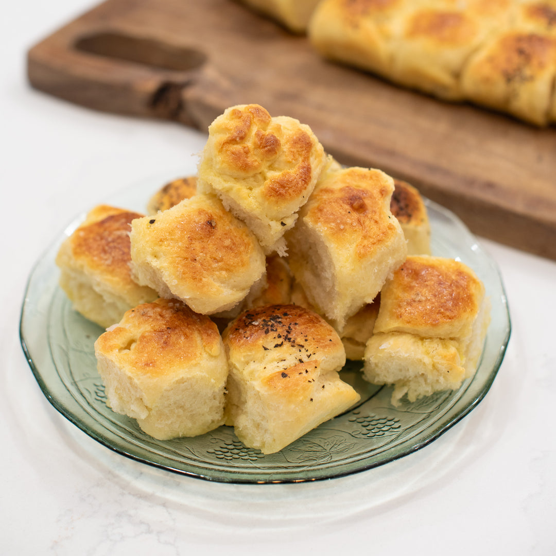 Stella's Petite Dinner Rolls