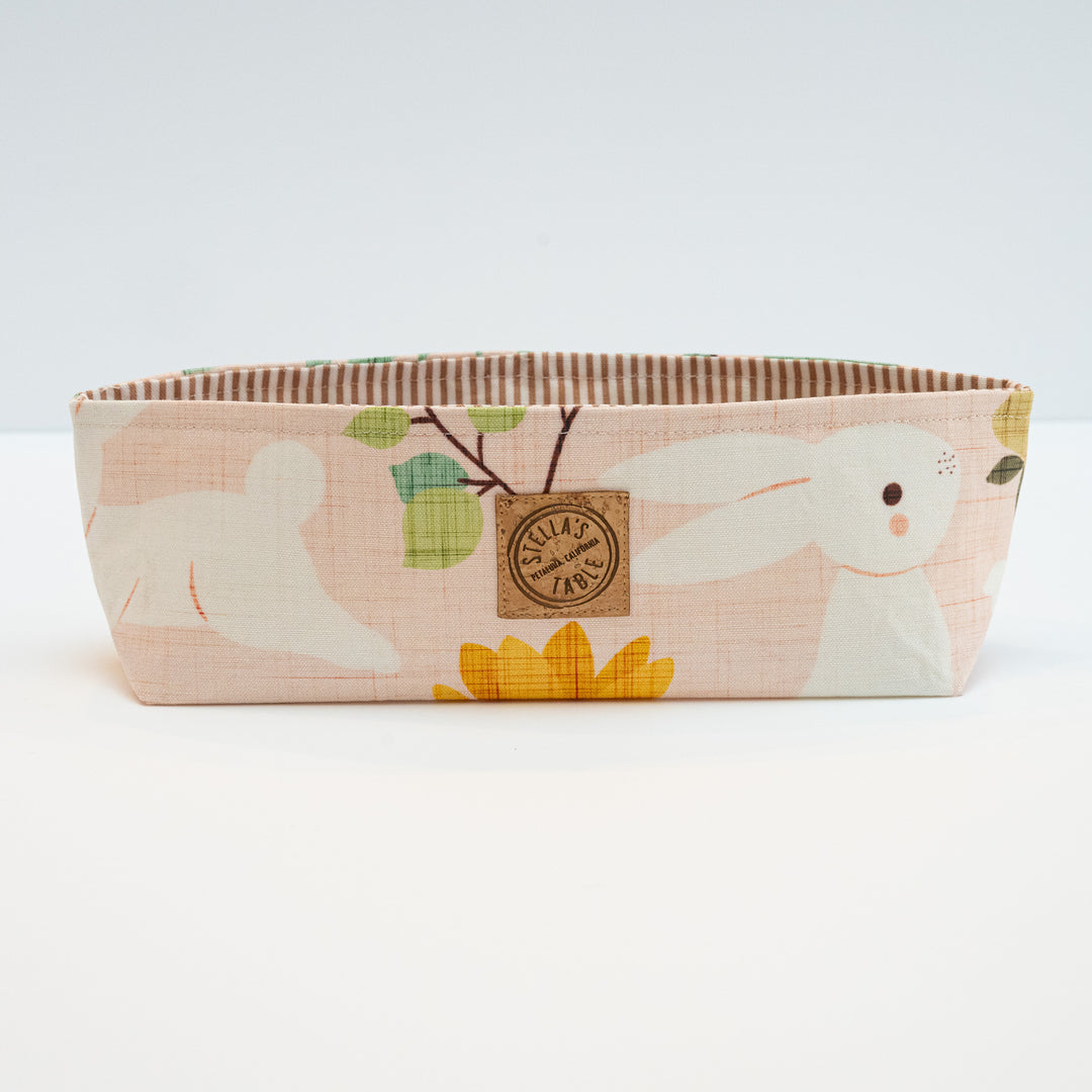 Easter Bunny & Spring Flowers Tasca