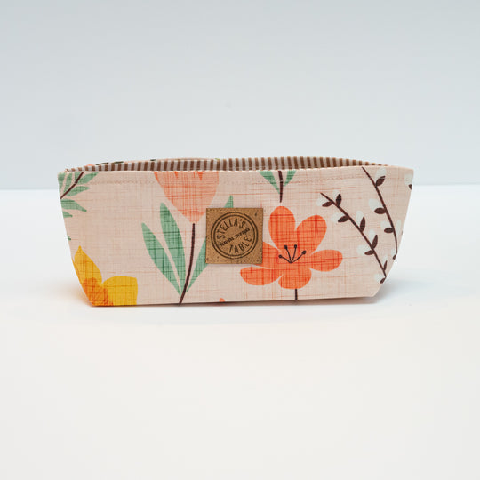 Easter Bunny & Spring Flowers Tasca