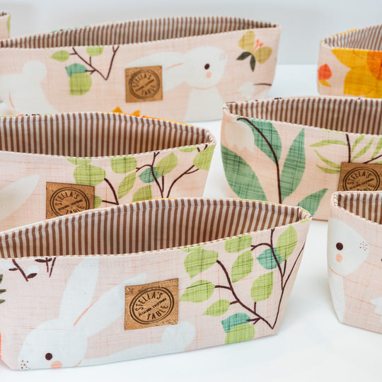 Easter Bunny & Spring Flowers Tasca