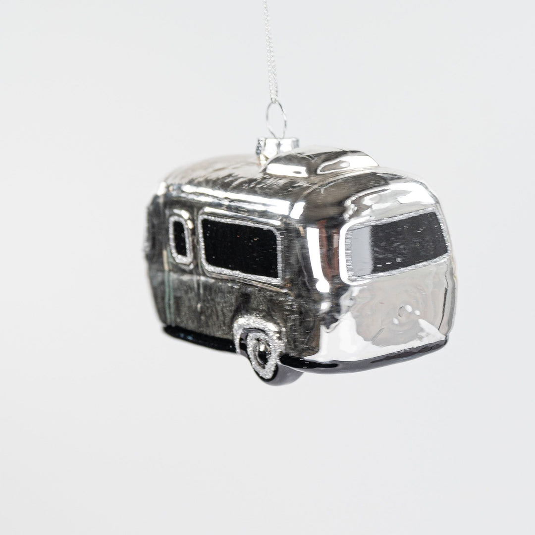 Glass Camper with Wreath Ornament